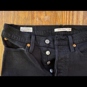 Levi’s wedgie for straight leg jeans